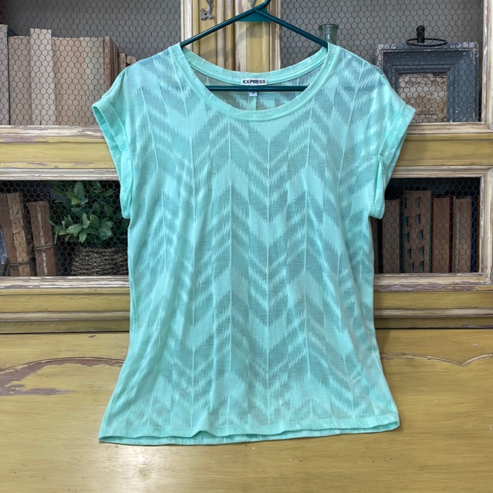 Express mint green tee
